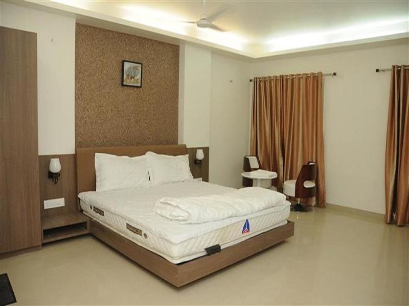 Royal Inn Ankleshwar Luaran gambar
